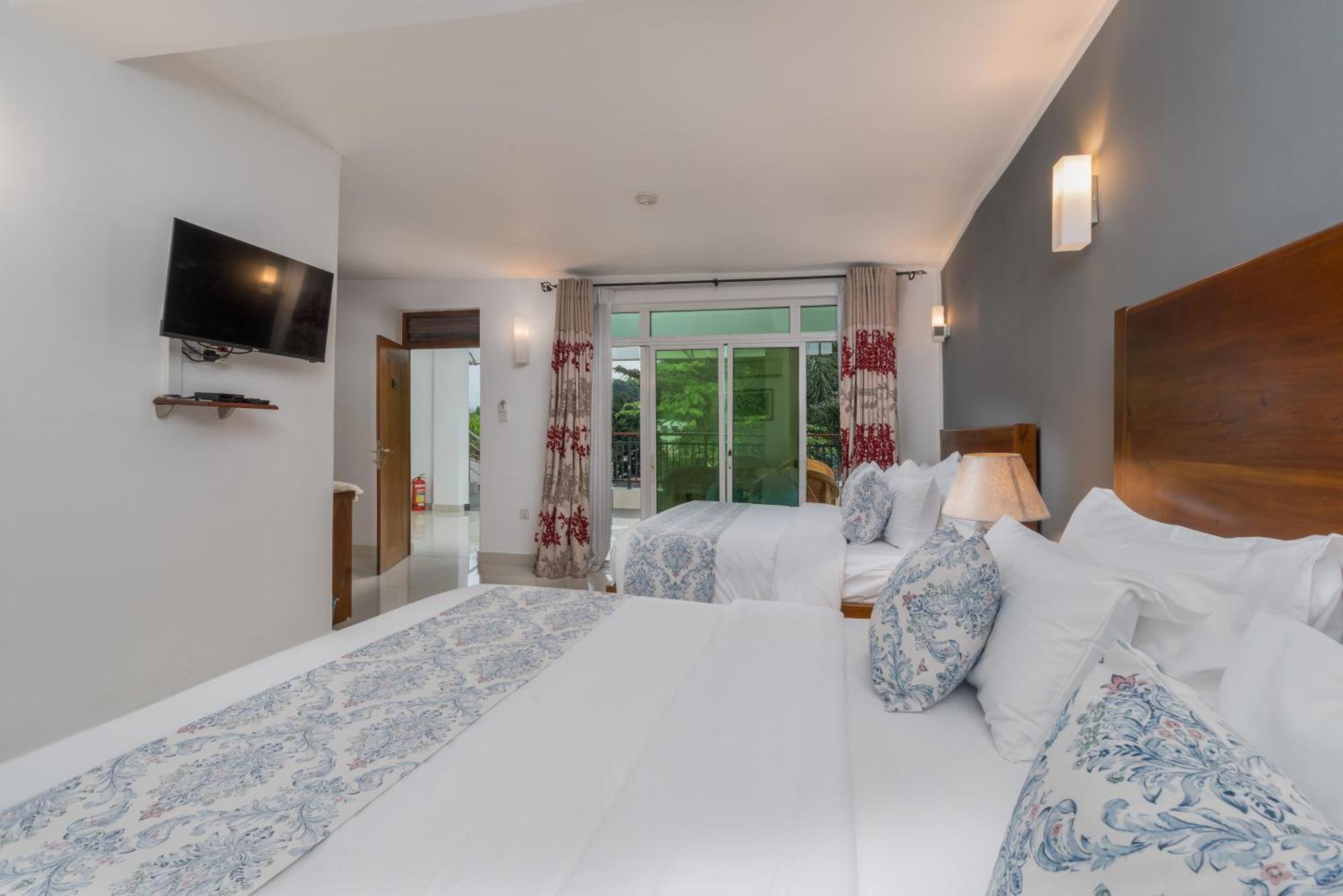 Hotel Travellers Nest Kandy Eksteriør bilde