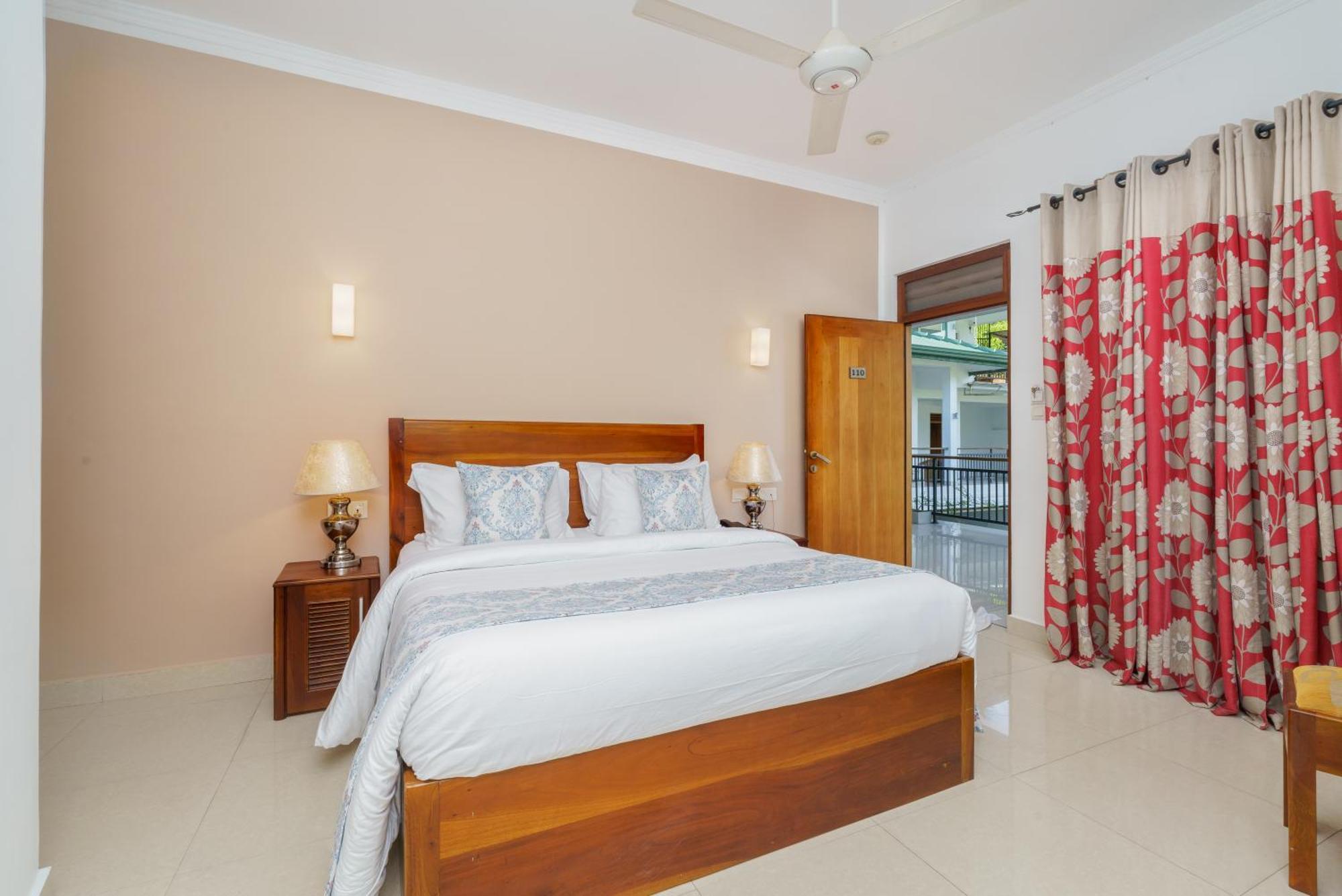 Hotel Travellers Nest Kandy Eksteriør bilde